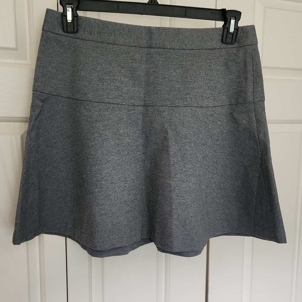 NWT Banana Republic Skater Mini Skirt Grey Size 10 Stretchy Charcoal Y2K